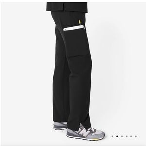 Figs Black Kade Cargo - M